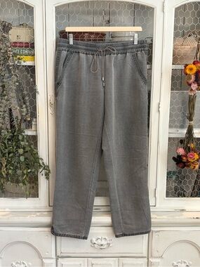 Woman’s Part Two Grey Elastic-Waist Pants